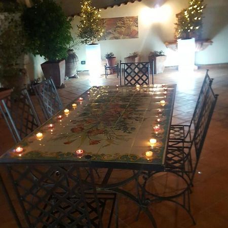 Boutique Apartment Al Duomo ซาแลร์โน ภายนอก รูปภาพ